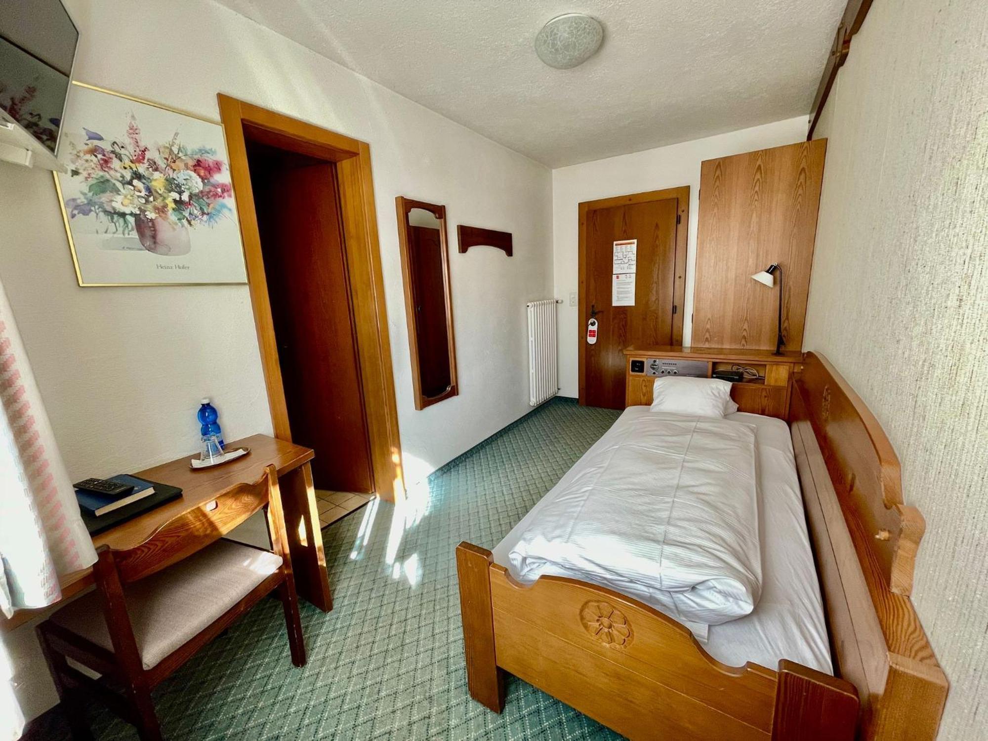 Hotel Chesa Grischa Sils Baselgia Bagian luar foto