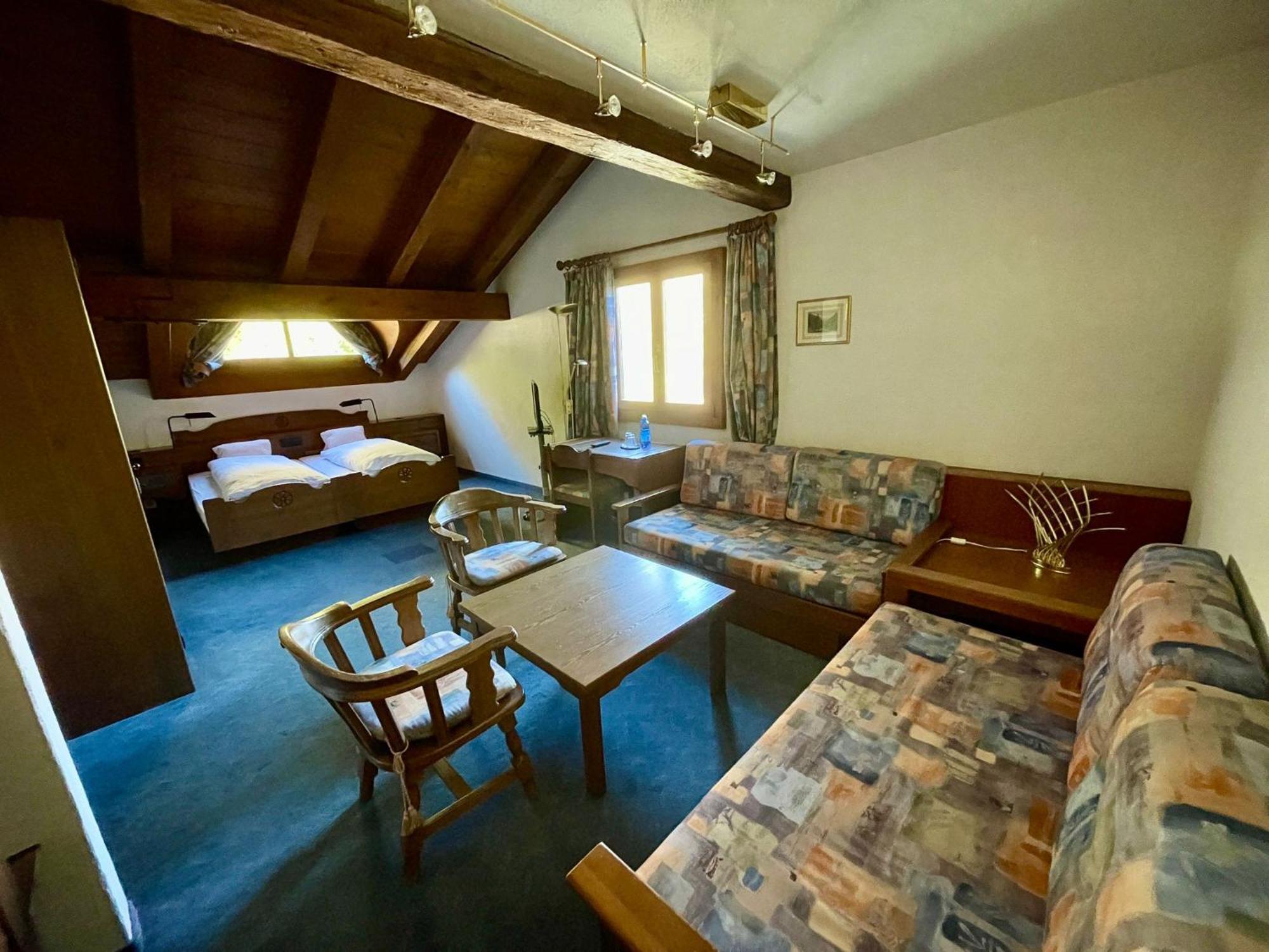 Hotel Chesa Grischa Sils Baselgia Bagian luar foto