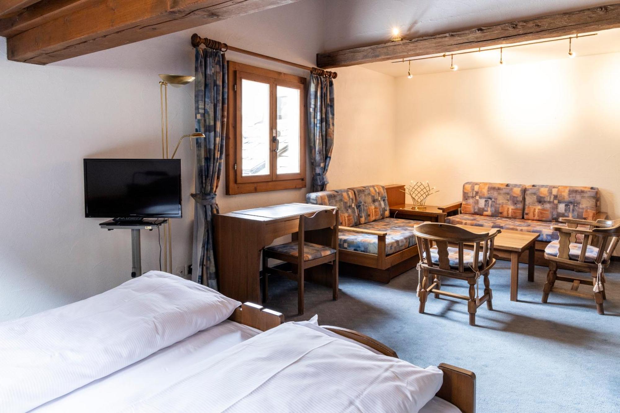Hotel Chesa Grischa Sils Baselgia Bagian luar foto