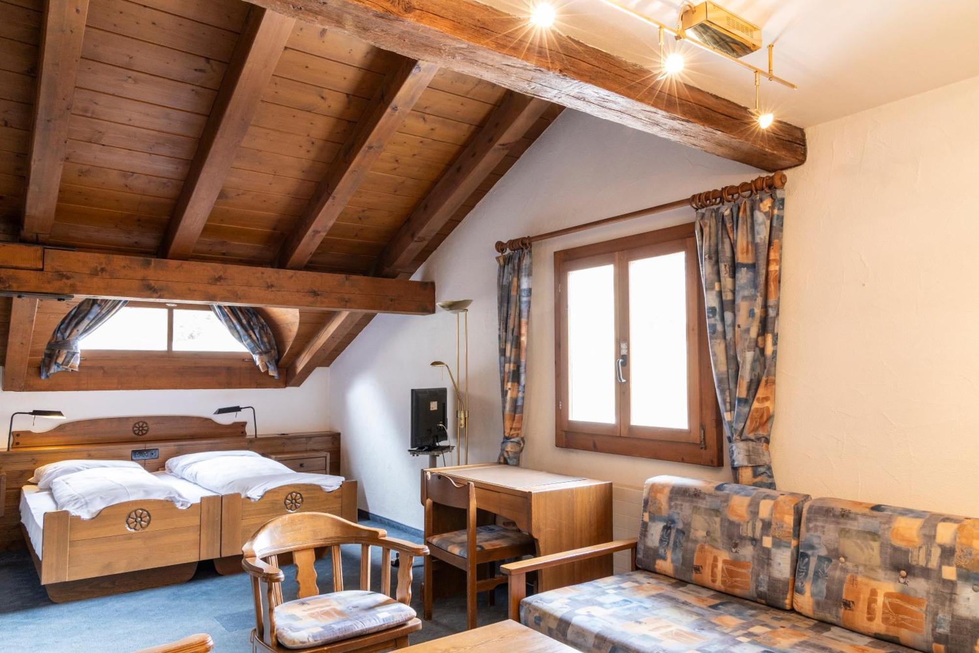 Hotel Chesa Grischa Sils Baselgia Bagian luar foto