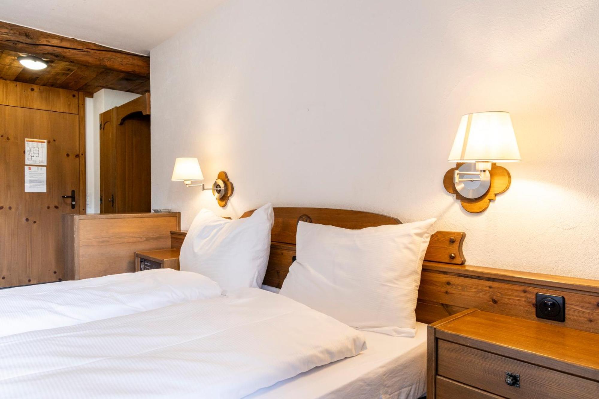 Hotel Chesa Grischa Sils Baselgia Bagian luar foto