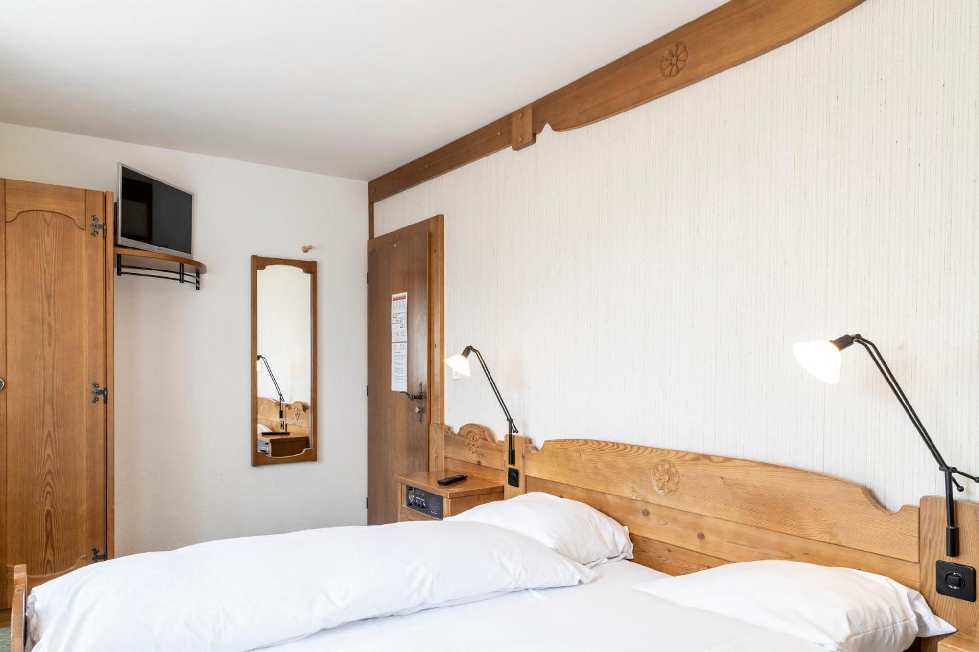 Hotel Chesa Grischa Sils Baselgia Bagian luar foto