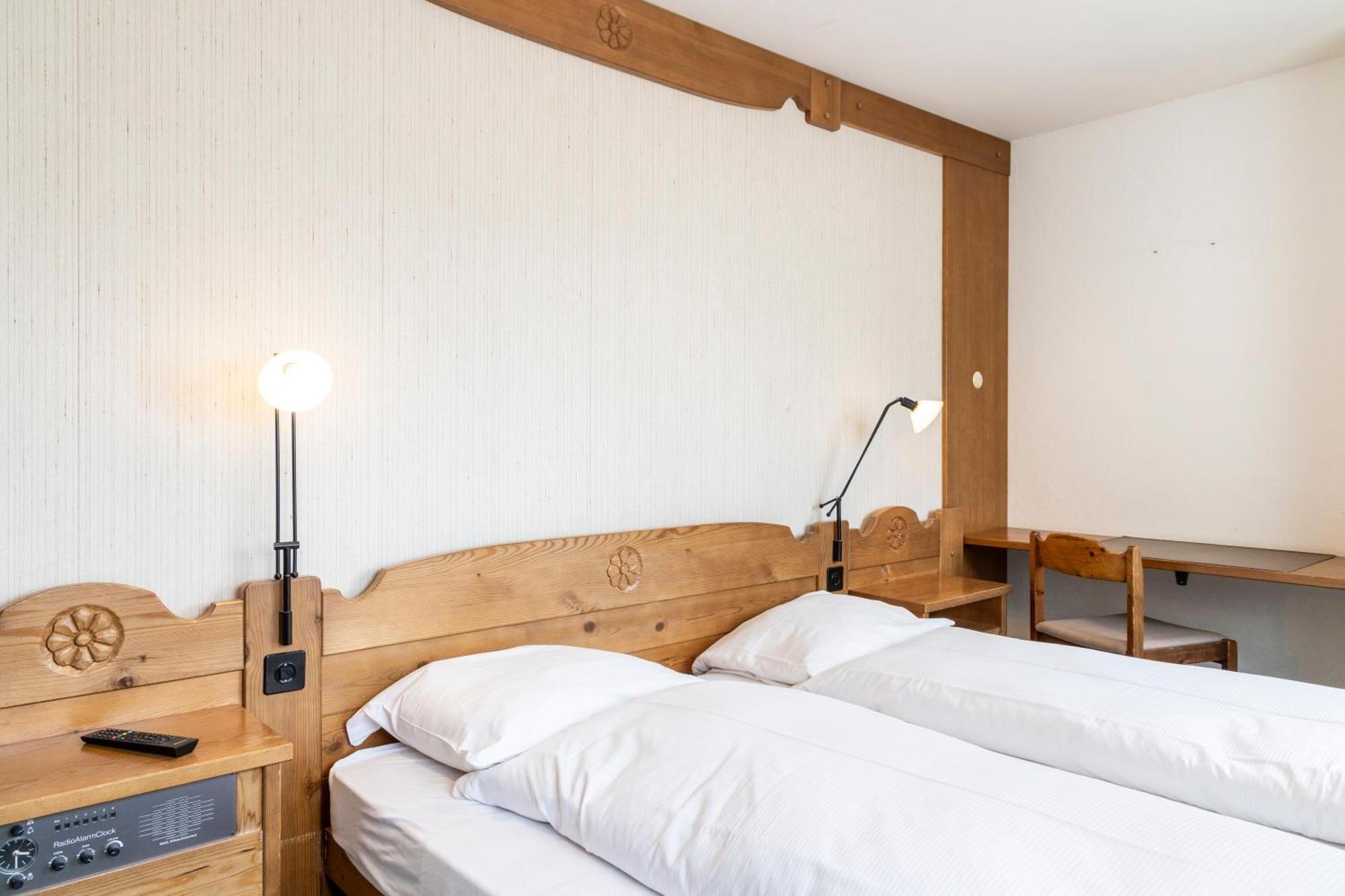 Hotel Chesa Grischa Sils Baselgia Bagian luar foto