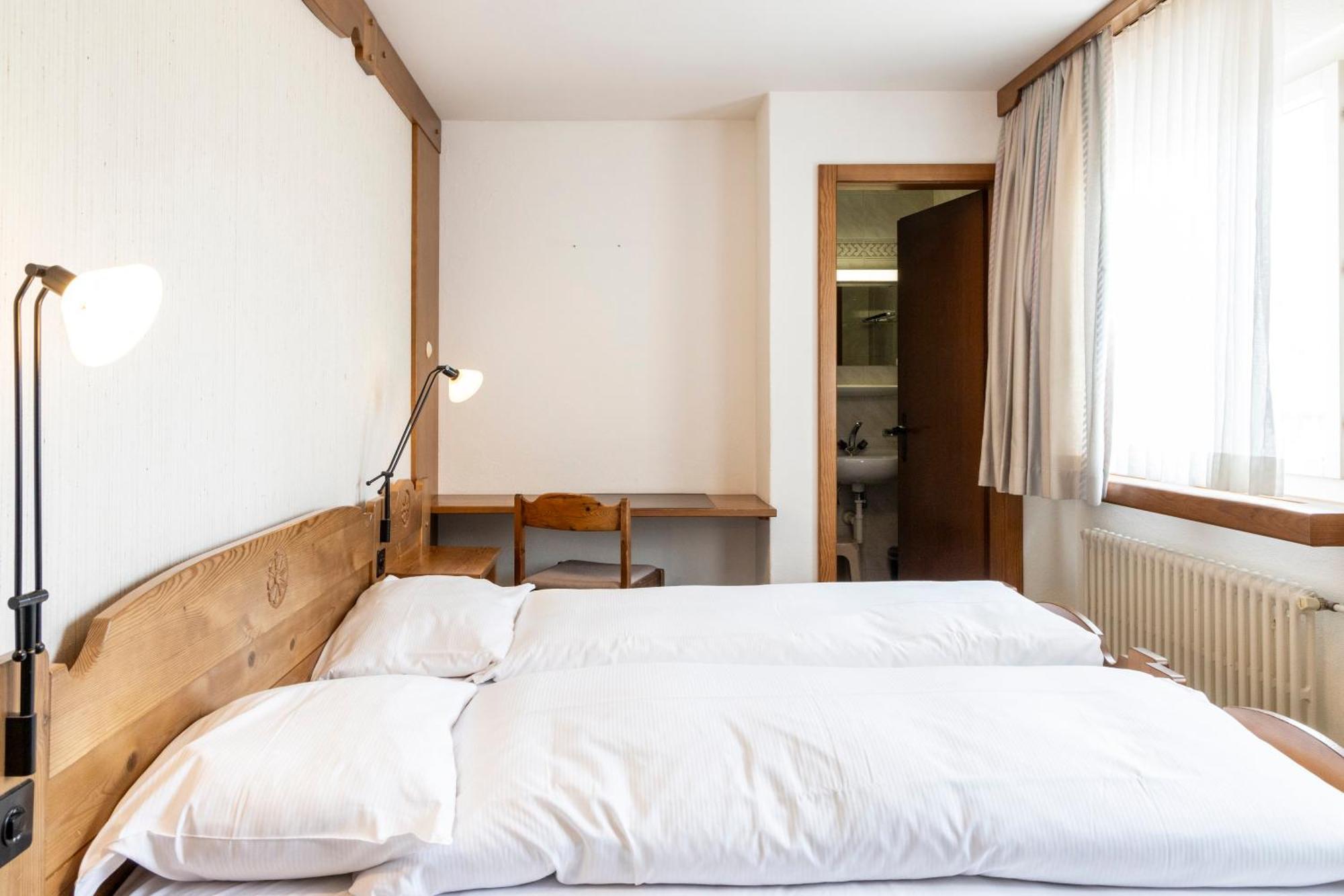 Hotel Chesa Grischa Sils Baselgia Bagian luar foto
