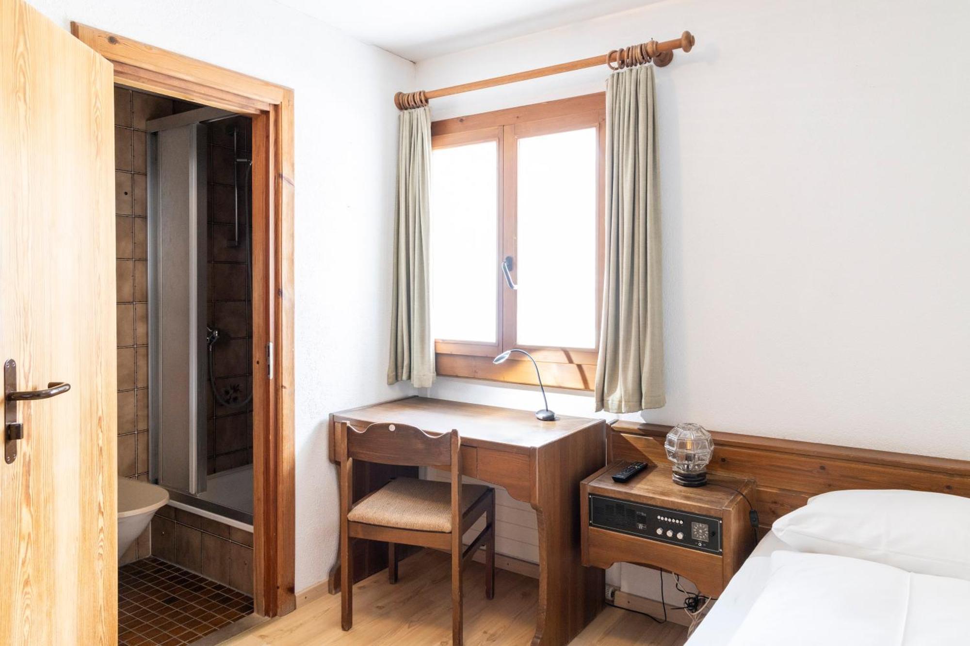 Hotel Chesa Grischa Sils Baselgia Bagian luar foto